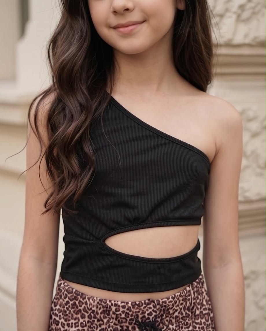 🖤 Wild Chic Set | Fashion σετ με μαύρο crop top και λεοπάρ παντελόνα
