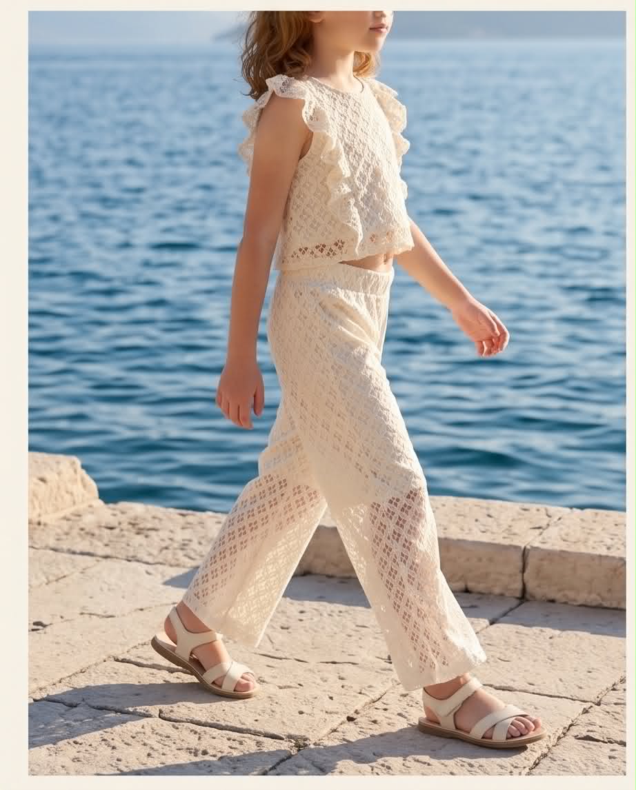🤍 Ivory Breeze Set | Λευκό δαντελένιο σετ με τοπ και παντελόνα.